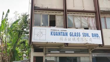 Jalan Haji Junid, Kuantan - Corner Shop Lot with Commercial Land 1