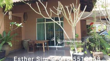 Corner unit with big compound Semi-Detached in Butterworth 1
