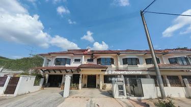 Nearby Chinese primary school 1