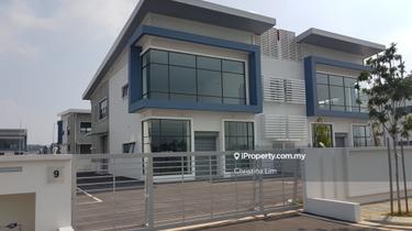 1.5 Storey Semi-Detached Factory Gateway 16 Bandar Bukit Raja, Klang 1
