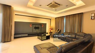 Hot Demand Area Spacious Renovated Semi-D Kemuning Permai  1