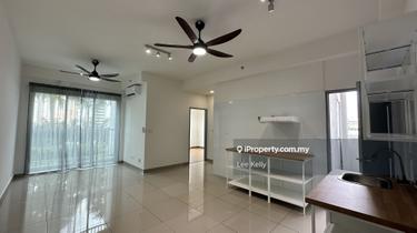 End-Lot Partially Furnished 3 Bedrooms 2 Bathrooms. Near LRT Kayu Ara 1
