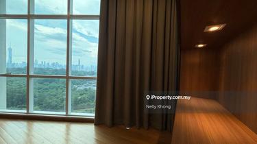 High Floor. Private and exclusive home for you! 1