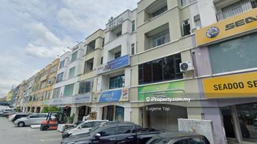 4 storey shop, Face main road 1