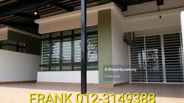 Unique type with big balcony link to garden 1