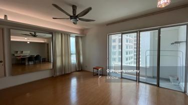 Unit with Balcony. Well maintained! 1