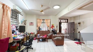Corner Lot Double Storey with 25' Land Fully Extended Kitchen Taman U 1