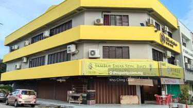 Kajang Large Corner 3 Sty Shop Wide Frontage Road For Sale 1