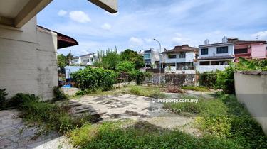 Spacious Garden, Gated-Guarded Security, 2300sf Land 1