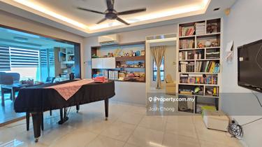 Beautiful 3 Storey Bungalow Renovated Gated Guard Walk To LRT Station 1