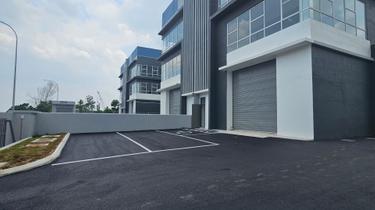 Balakong Jaya 2.5-Storey Semi-D Factory for Rent 1