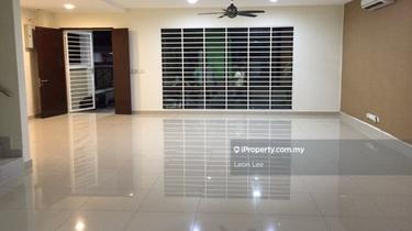 High Ceiling 22x75 Gated Guarded Bandar Puteri 6 Puchong For Sale 1