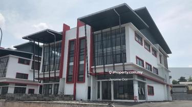 3 Storey Semi-D Factory for Rent 1