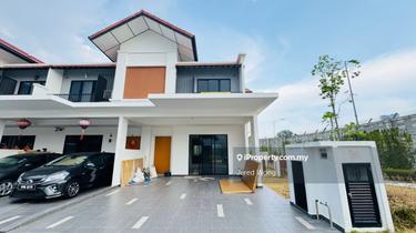 Terrace house for Sale 1