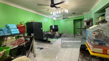 Gated n guarded, Freehold 1