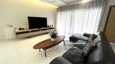 Lovely fully renovated bungalow in top neighbourhood 1