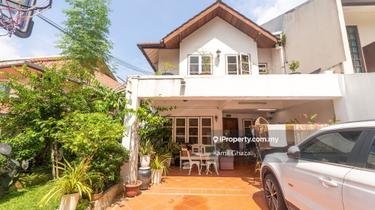 2 Storey End Lot with Extra land, not facing other house 1