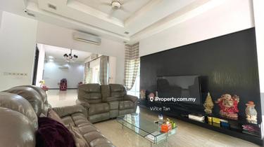 Villa Manja Corner, good condition unit, spacious land 1