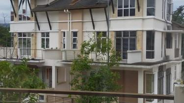 Semi-D house for Sale 1