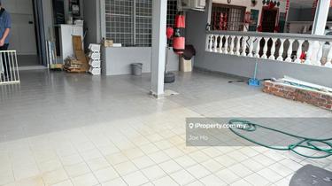 Newly Renovated & Extension 1