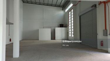 Brand New, Gated Guarded, Near Kesas Highway, MRT, Bigger Built up 1