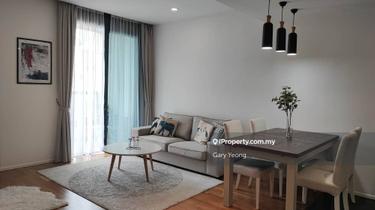 Arcoris 2 bedroom for Rent 1