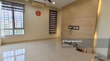 Cozy medium floor corner balcony furnished freehold family house 1