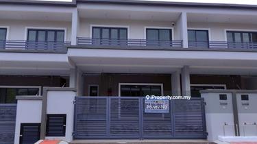 Brand new house in bandar seri botani - near to botani village 1