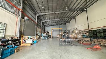 Freehold factory with 3-sty office for sale at Balakong 1