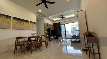 Le Pavillion bandar puteri for rent,balcony,corner,furnished,1256 sqft 1