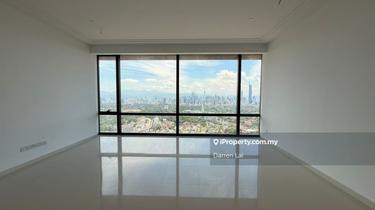 Stunning 2 bedroom with KLCC View 1