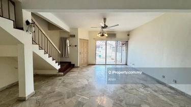 Double Storey Taman Cheng Perdana  Next to Padang  1