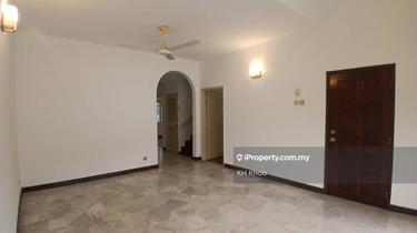 1.5 Storeys Terrace House for Sales @ Usj, Usj3, Subang Jaya, Selangor 1