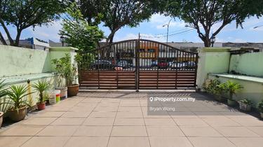 Near Shoplots and Amenities  1