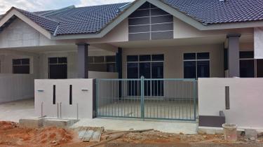 Single storey terrace near pantai sepat 1