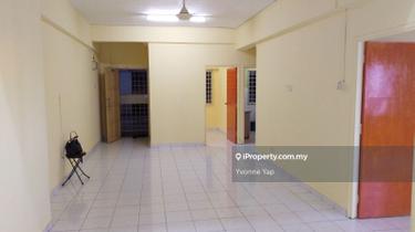Ready to Stay Endah Ria 3 rooms 2 baths 1 carpark unit for sale 1
