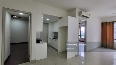 Subangjaya metropark/ Mainplace service residences ( few units) 4 Sale 1