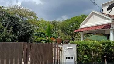 Double Storey Corner Unit with Big Land For Sale 1