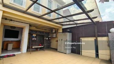Near kwsp puchong utama very good enviroment full extend and renovated 1