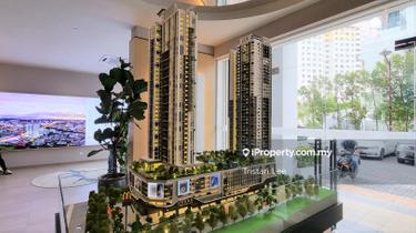 Prime location, 5mins to 1U, Free Shuttle Service to LRT 3 station 1