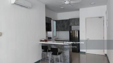 Southbank Residence 3 rooms & 2 bath unit with 2 parking bay for sale 1