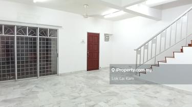 Terrace house for Sale 1