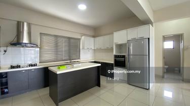 Setiawalk for sale,partly furnished,1356 square feet,good view,3 rooms 1