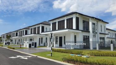 Last new landed house in Bandar baru Bangi with Individual title hill 1