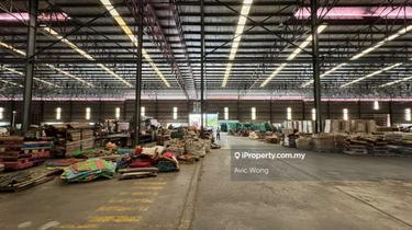 Nilai detached factory / warehouse for rent 1