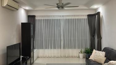 Walking to IMU, LRT, Good environment Golf area, 5min drive 2 pavilion 1