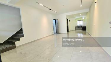Newly renovated 1