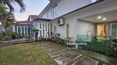 Fully Renovated Modern Design 1
