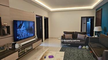 Ceriaan 4 bedrooms unit Block A high floor excellent unit, condition  1