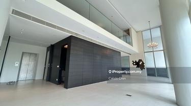 Duplex unit with private pool 1